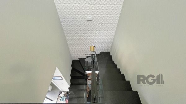 Casa 3 dormitórios no bairro Hípica