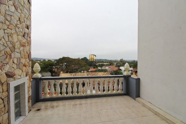 Casa para Venda - 300m², 3 dormitórios, sendo 1 suites, 2 vagas - Ipanema