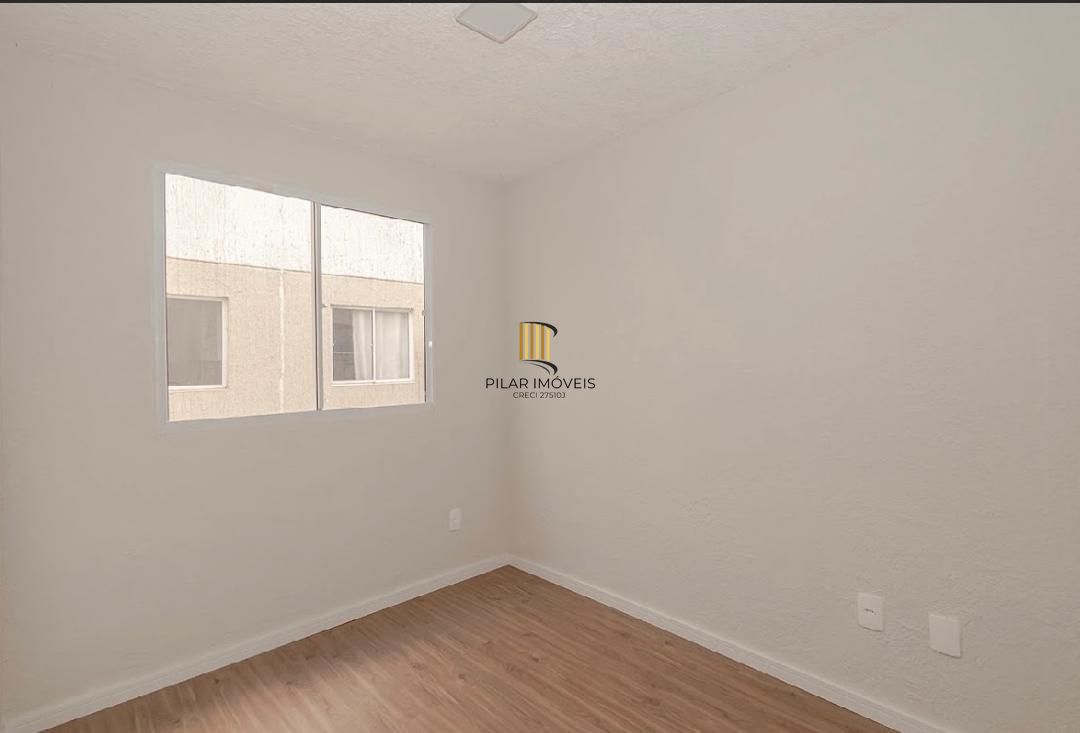 Ótimo apto térreo com 2 dormitórios com vaga de estacionamento