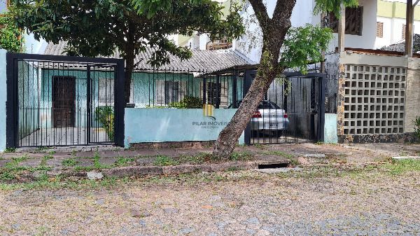 Casa para Venda - 85m², 3 dormitórios, 1 vaga - Ipanema