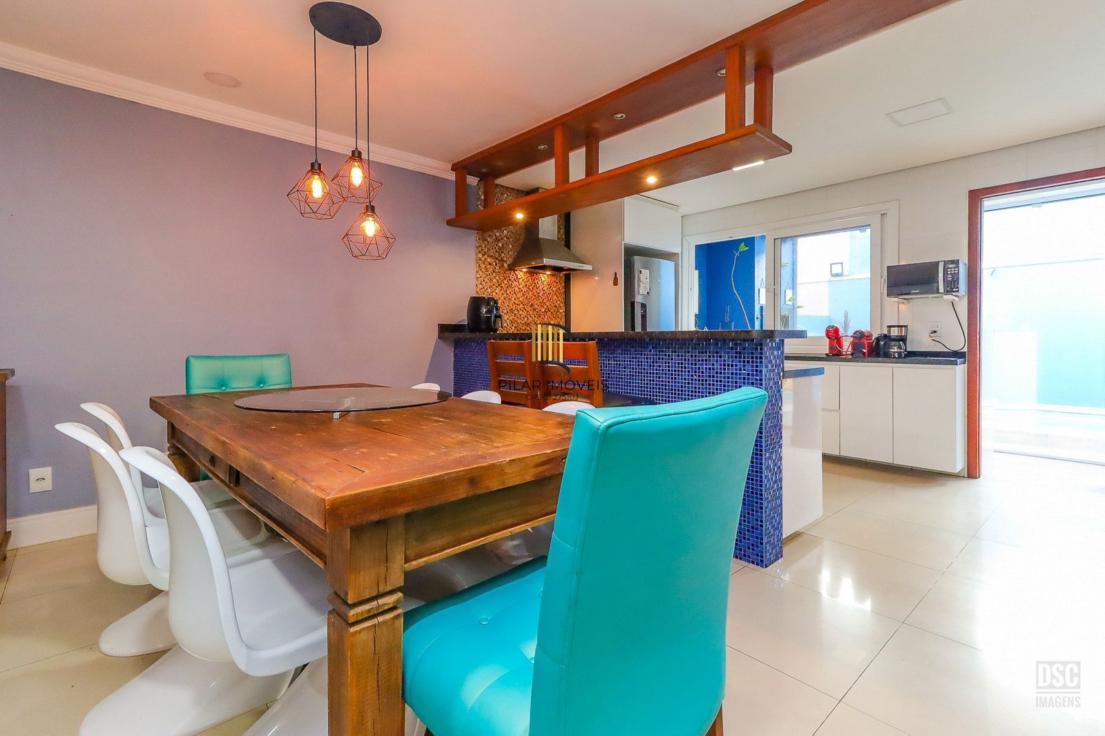 Casa em Porto Alegre, no bairro Hípica, com 3 dormitório(s), à venda.
