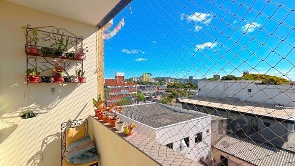 Apartamento 3 dormitórios no bairro Cavalhada