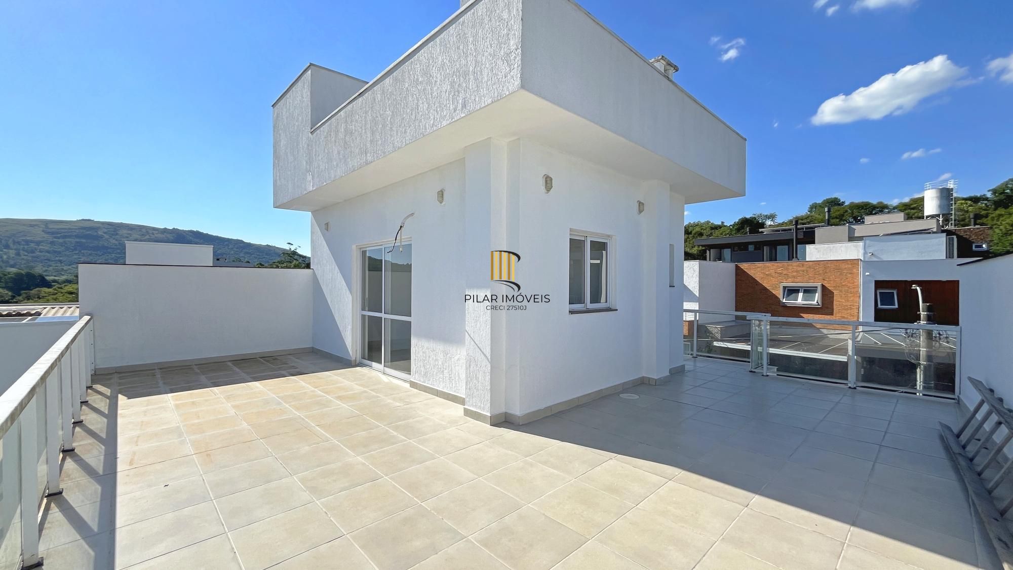 Casa de Condomínio 3 dormitórios no bairro Hípica