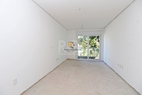 Casa Condominio para Venda - 364m², 3 dormitórios, sendo 3 suites, 2 vagas - Pedra Redonda