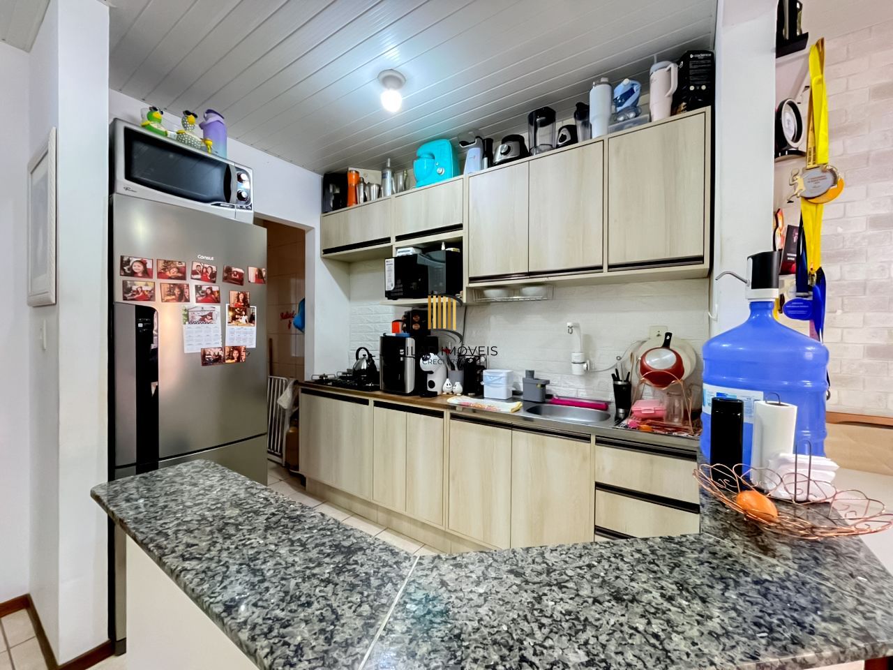 Casa 3 dormitórios no bairro Hípica