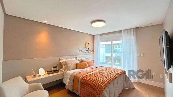 Casa Condominio para Venda - 364m², 3 dormitórios, sendo 3 suites, 2 vagas - Pedra Redonda