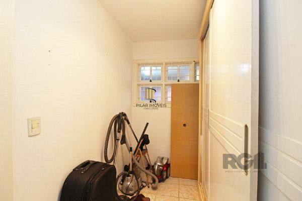 Casa Condominio para Venda - 201m², 3 dormitórios, sendo 1 suites, 2 vagas - Tristeza