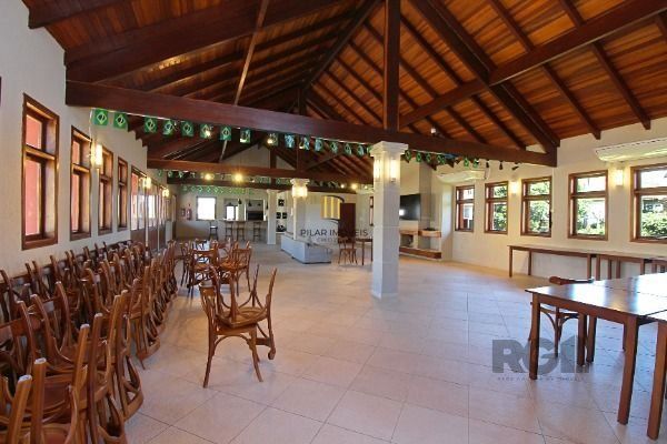 Casa Condominio em Porto Alegre, no bairro Hípica, com 3 dormitório(s), e 3 banheiros, à venda.