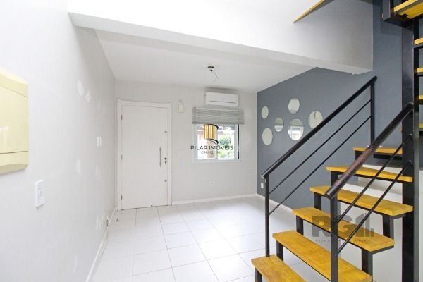 Casa Condominio para Venda - 98.08m², 3 dormitórios, sendo 1 suites, 1 vaga - Cavalhada