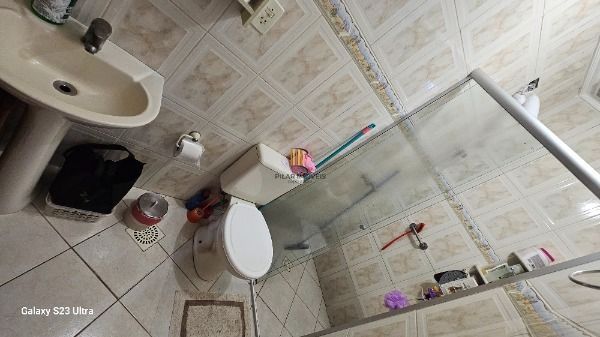 Casa 2 dormitórios no bairro Hípica
