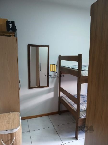 Casa 2 dormitórios no bairro Restinga
