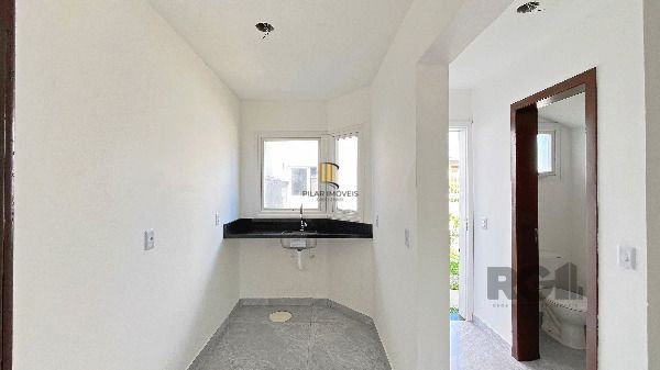 Casa 2 dormitórios no bairro Aberta dos Morros