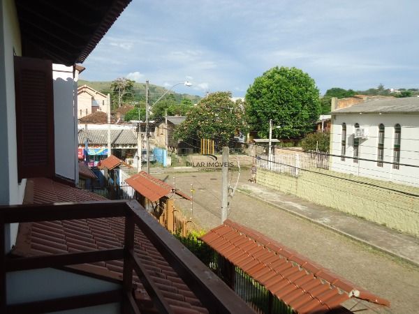 Sobrado para Venda - 158m², 3 dormitórios, sendo 1 suites, 2 vagas - Espirito Santo