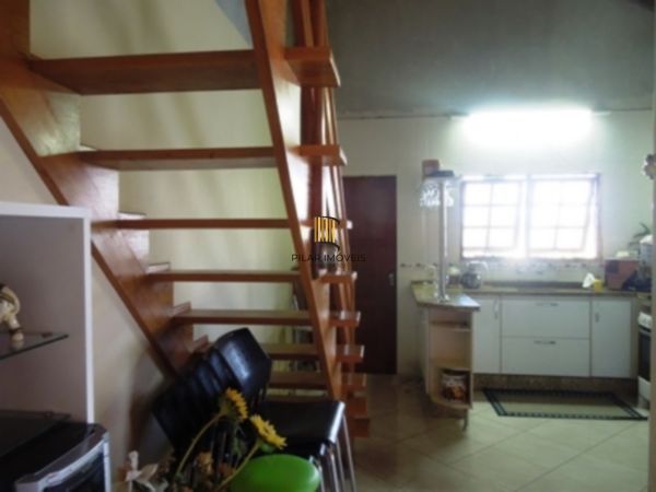 Casa para Venda - 187.5m², 3 dormitórios, sendo 1 suites, 1 vaga - Hípica