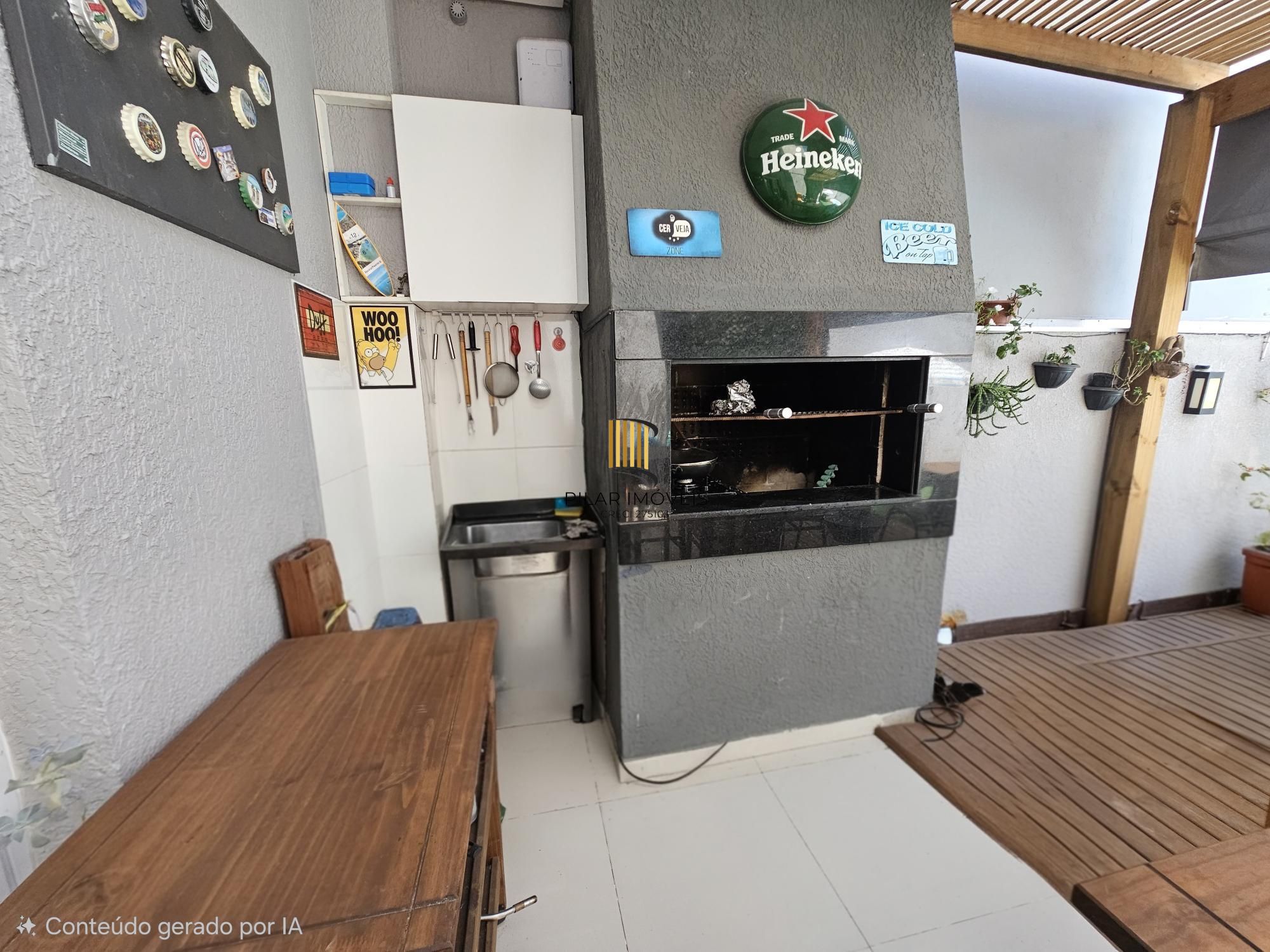 Lindo sobrado com 3 suítes  e piscina aquecida no Residencial lagos de Ipanema !