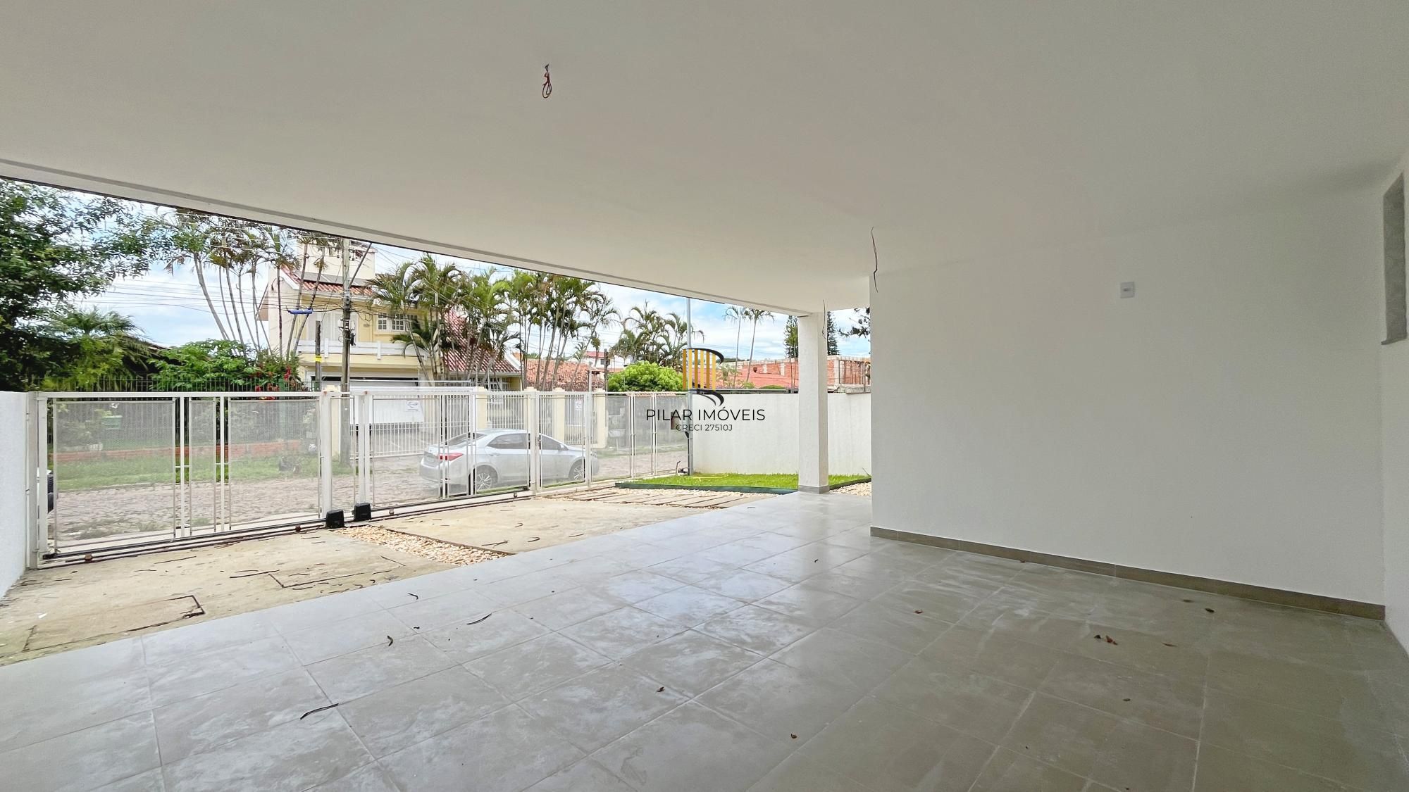 Casa 3 dormitórios no bairro Ipanema