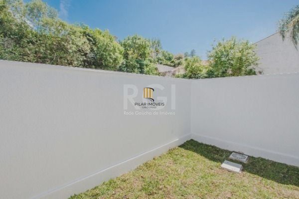 Casa Condominio para Venda - 211m², 3 dormitórios, sendo 3 suites, 2 vagas - Jardim Isabel