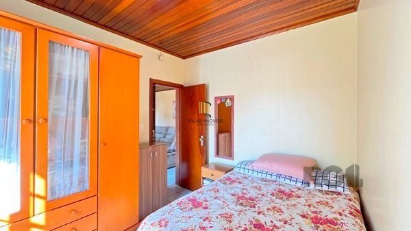 Casa 4 dormitórios no bairro Restinga