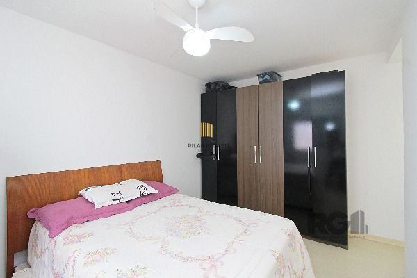 Casa em Porto Alegre, no bairro Hípica, com 3 dormitório(s), e 3 banheiros, à venda.