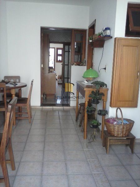 Casa Condominio para Venda - 239.71m², 3 dormitórios, sendo 1 suites, 2 vagas - Cavalhada