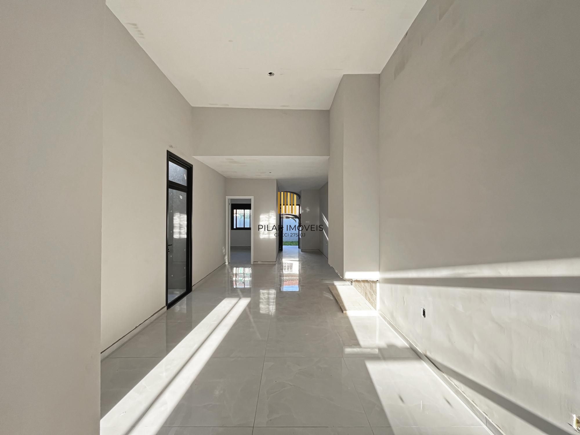 Casa Nova ! Térrea com 2 dormitórios sendo 1 suíte no Residencial Hípica Boulevard, zona sul de Porto Alegre !