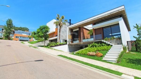 Casa Condominio para Venda - 300.29m², 4 dormitórios, sendo 4 suites, 2 vagas - Alphaville