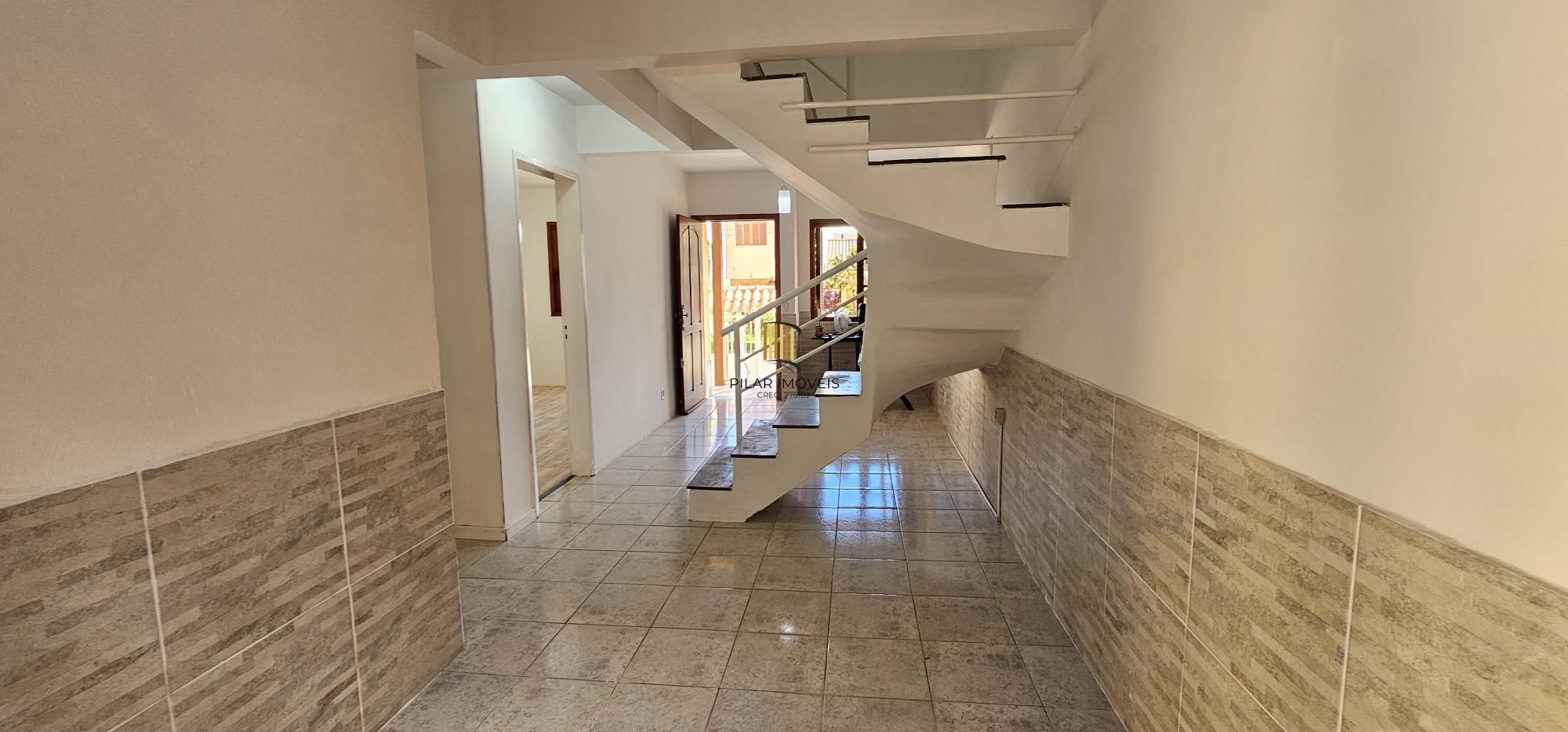 Casa 4 dormitórios no bairro Hípica