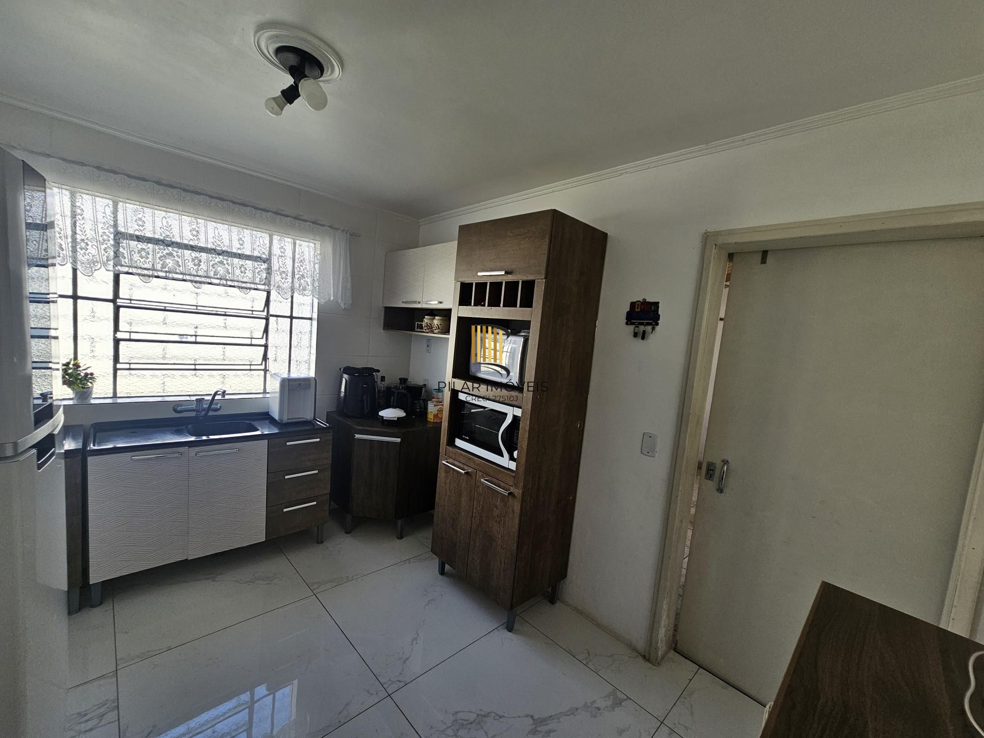 Casa 3 dormitórios com piscina terreno com 330,00m² bairro Hípica-Urubatan