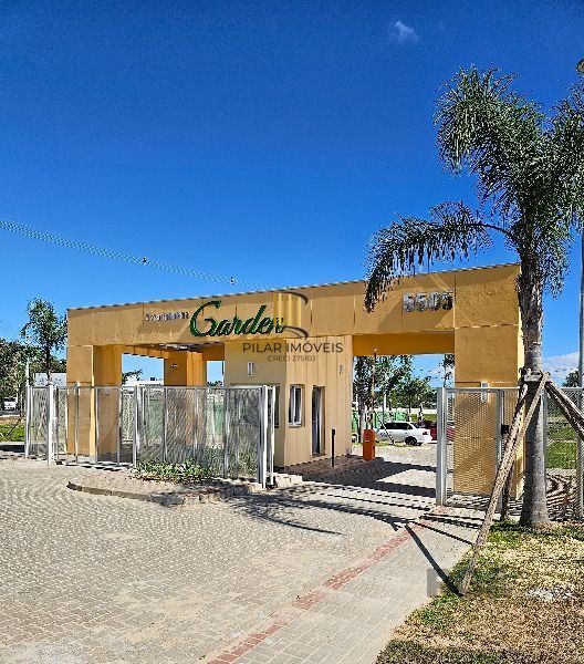 Casa Condominio em Porto Alegre, no bairro Hípica, com 3 dormitório(s), e 3 banheiros, à venda.