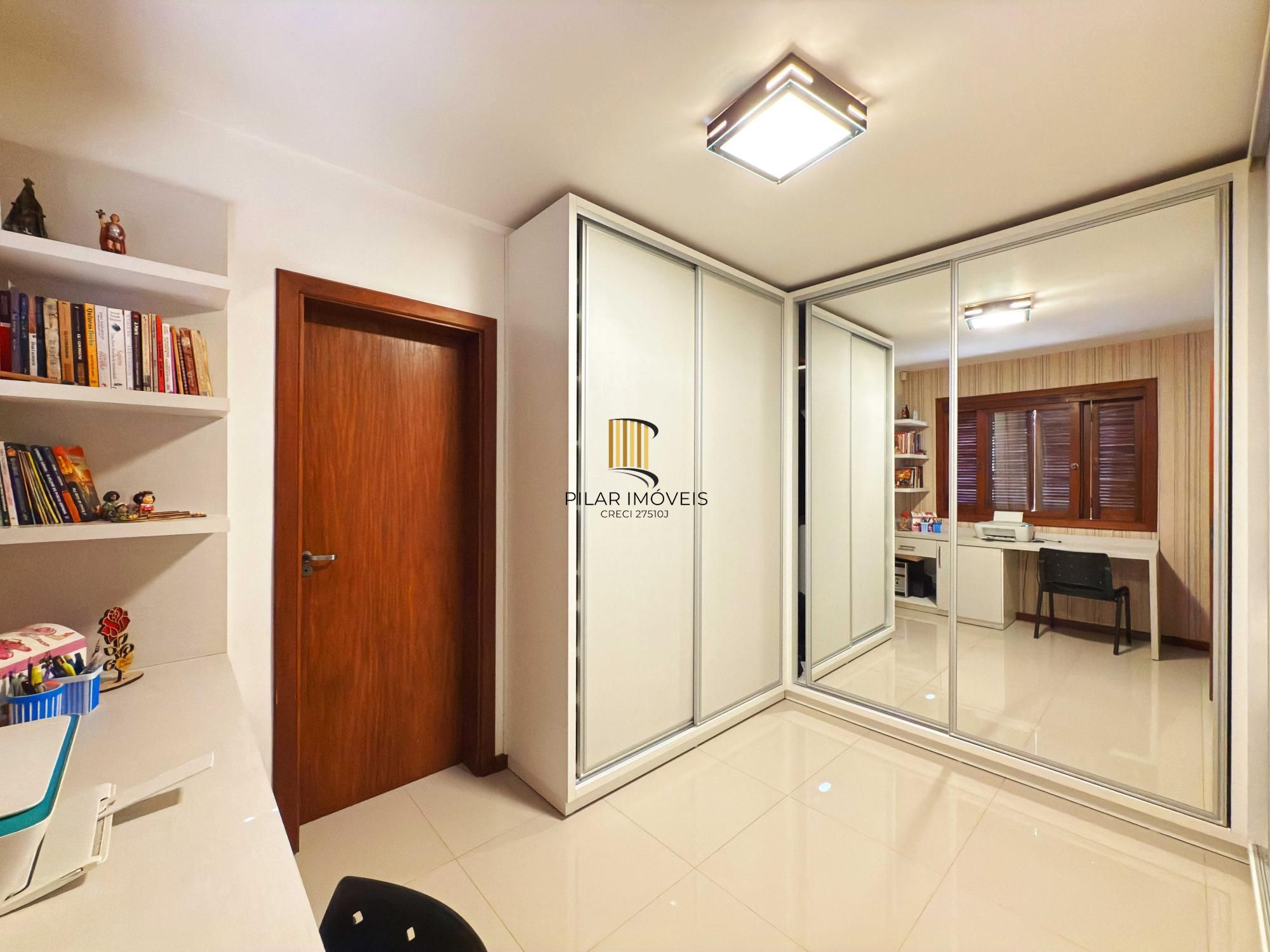 Casa 3 dormitórios no bairro Santa Tereza