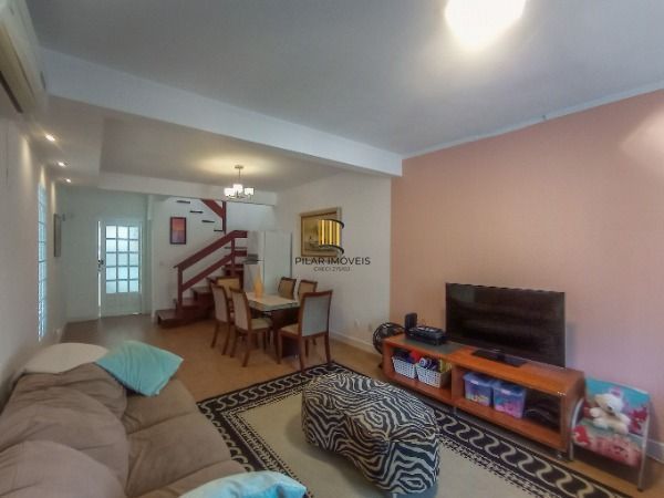 Casa para Venda - 183m², 3 dormitórios, sendo 1 suites, 3 vagas - Nova Ipanema
