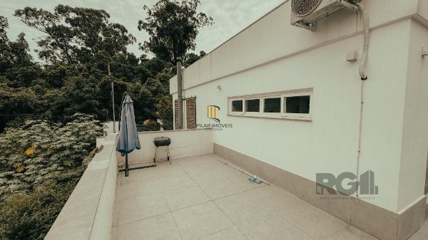 Casa 3 dormitórios no bairro Ipanema