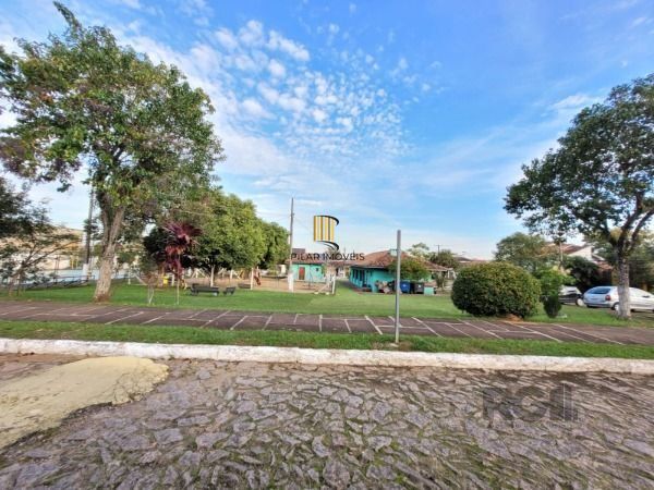 Casa Condominio em Porto Alegre, no bairro Hípica, com 3 dormitório(s), e 3 banheiros, à venda.