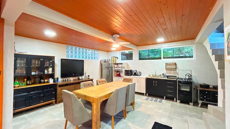 Casa 2 dormitórios no bairro Belém Novo