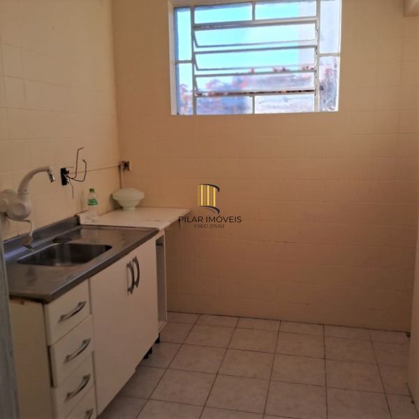 Apartamento em Porto Alegre, no bairro Santa Tereza, com 2 dormitório(s), e 2 banheiros, à venda.
