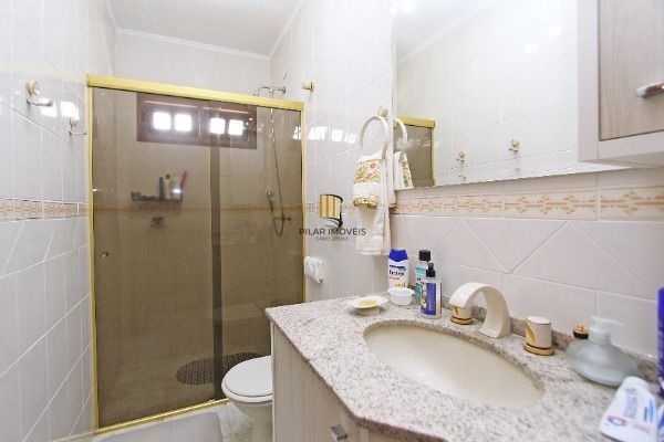 Casa para Venda - 287.96m², 4 dormitórios, sendo 1 suites, 4 vagas - Imperial Parque