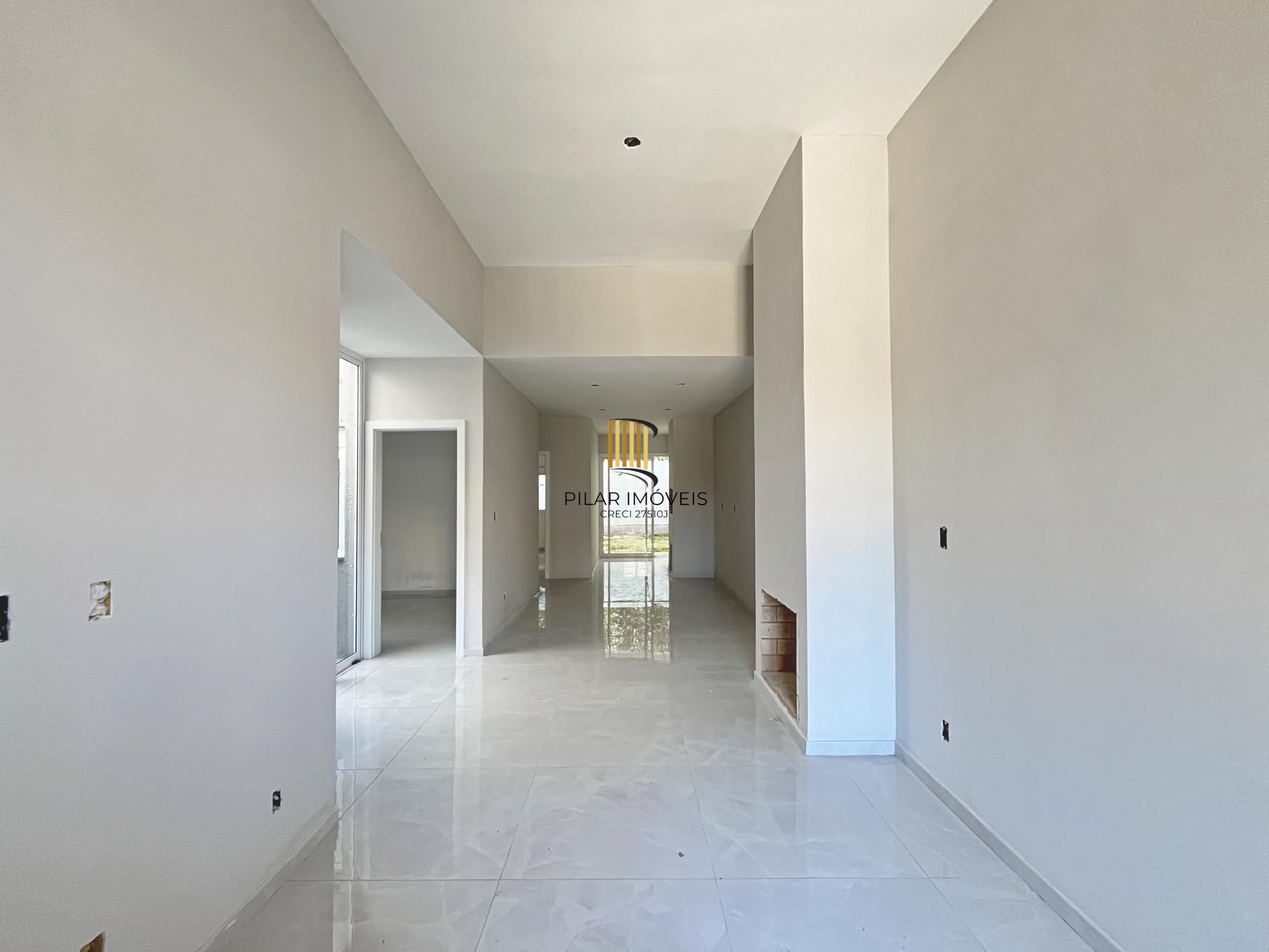 Nova ! Casa térrea 3 dormitórios com pátio amplo, bairro Hípica Boulervard !