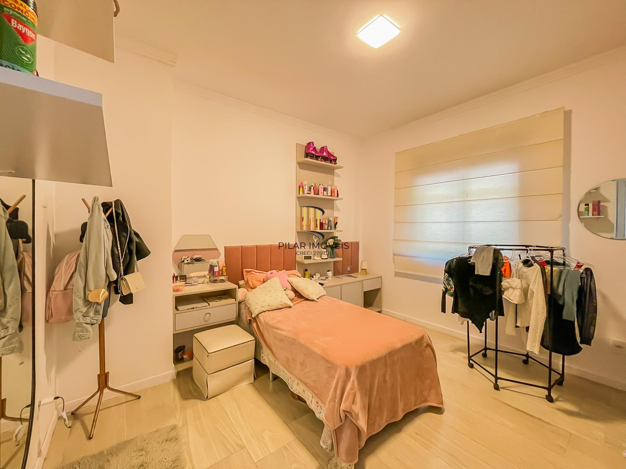 Sobrado 3 dormitórios em condomínio do residencial Lagos de Ipanema!