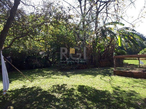 Sítio para Venda - 150m², 3 dormitórios, Belém Novo