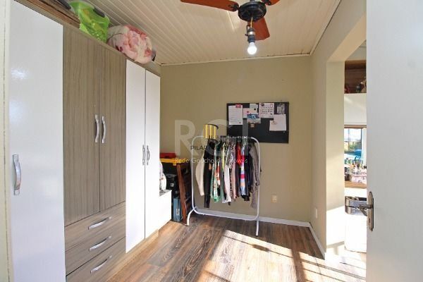 Casa Condominio em Porto Alegre, no bairro Ipanema, com 3 dormitório(s), e 3 banheiros, à venda.
