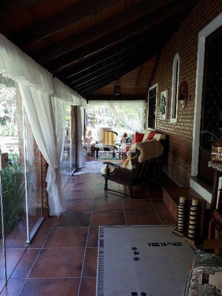 Sítio para Venda - 364m², 3 dormitórios, sendo 1 suites, 2 vagas - São Caetano
