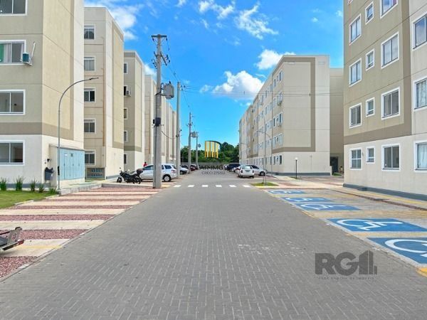 Apartamento 2 dormitórios no bairro Restinga