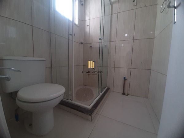 Apartamento em Porto Alegre, no bairro Vila Nova, com 2 dormitório(s), e 2 banheiros, à venda.