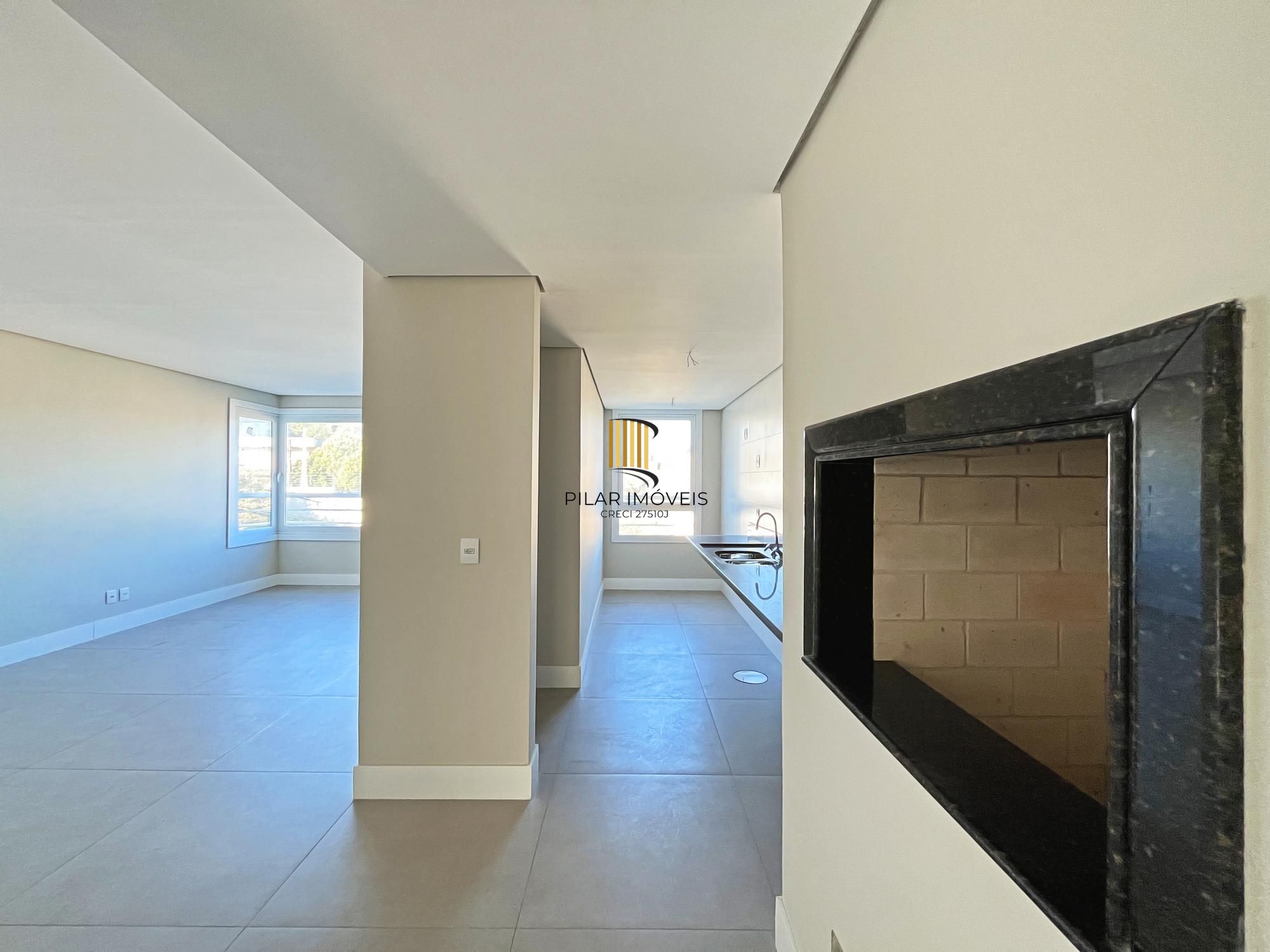 Apartamento com 3 dormitórios sendo 3 suíte á venda Bairro Cristal.