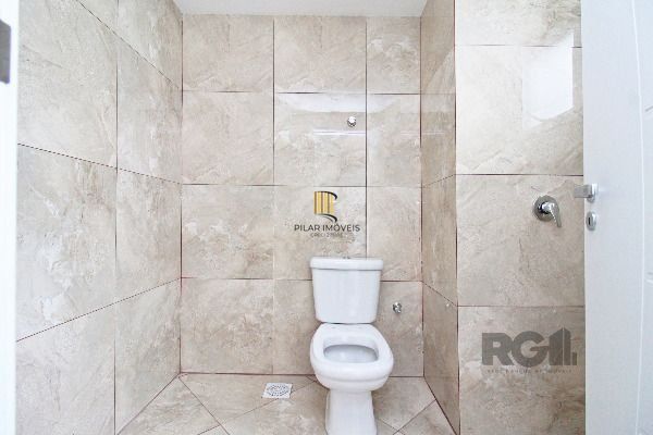 Casa Condominio em Porto Alegre, no bairro Hípica, com 3 dormitório(s), à venda.