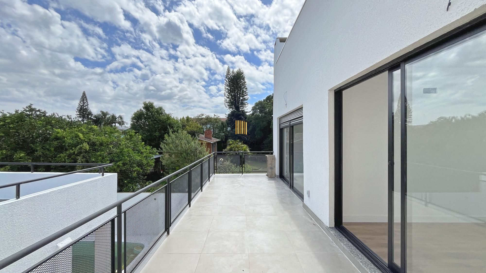 Casa 3 dormitórios no bairro Ipanema