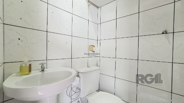 Casa 3 dormitórios no bairro Hípica