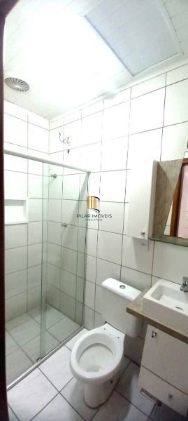 Casa 3 dormitórios no bairro Hípica