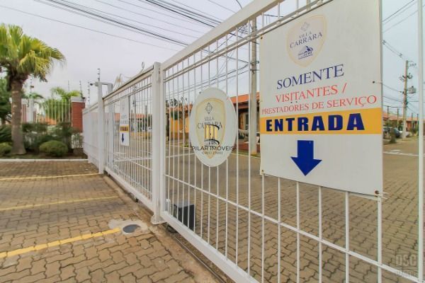 Casa de Condomínio 2 dormitórios no bairro Hípica