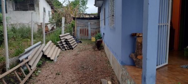 Terreno em Porto Alegre, no bairro Nonoai, à venda.